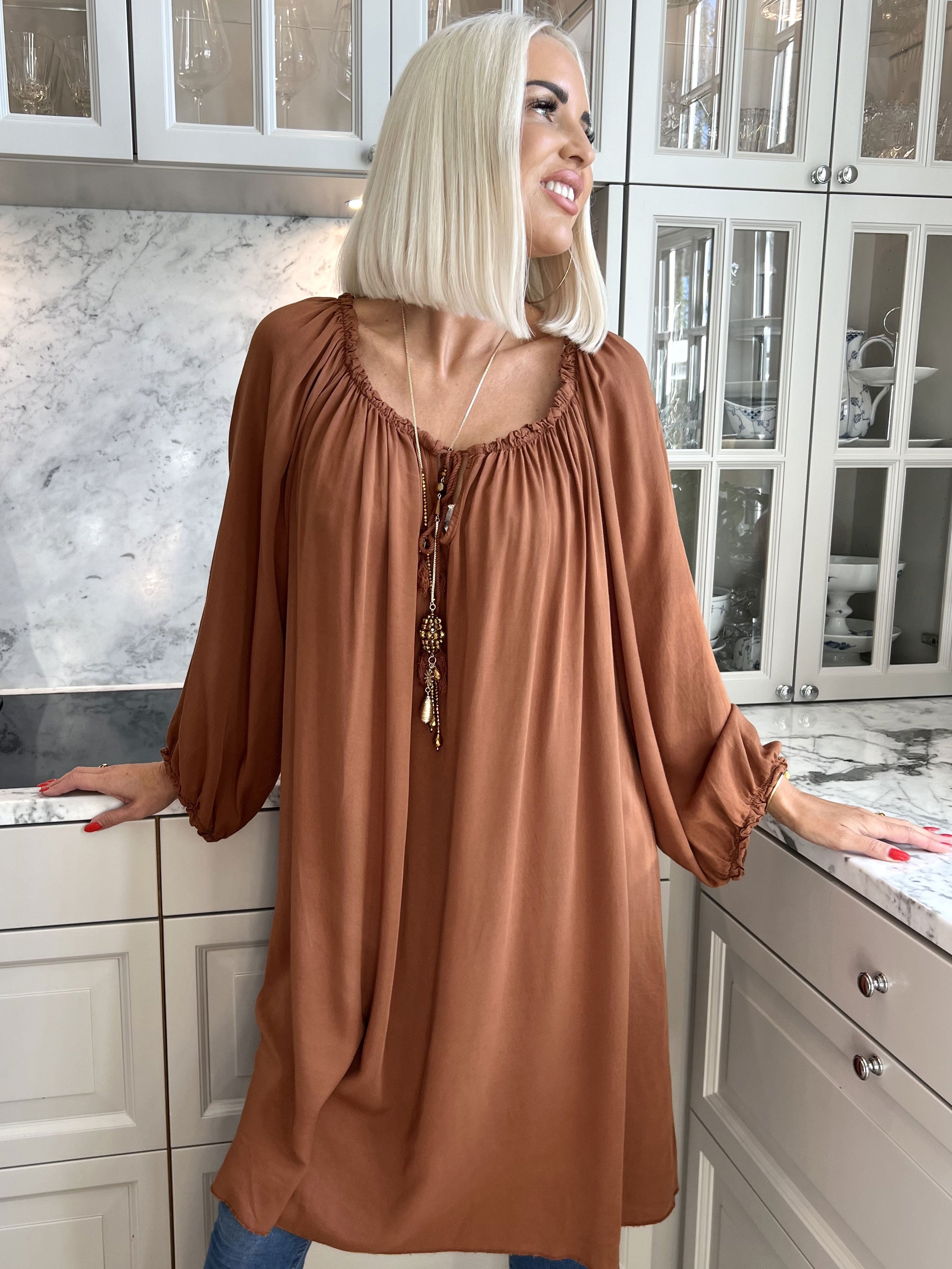 Nicole - Tunikakjole med bindebånd